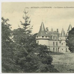 Antrain-sous-Couesnon. Le château de Bonnefontaine, vue du parc.