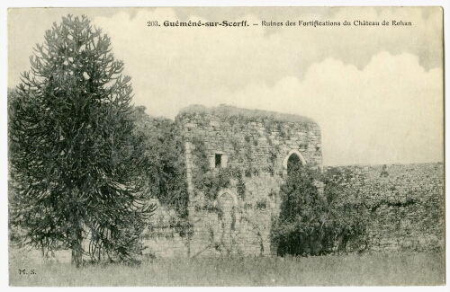Guémené-sur-scorff. - Ruines des Fortifications du Château de Rohan.