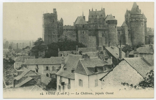 VITRE (I.-et-V.) -Le Château, façade ouest.
